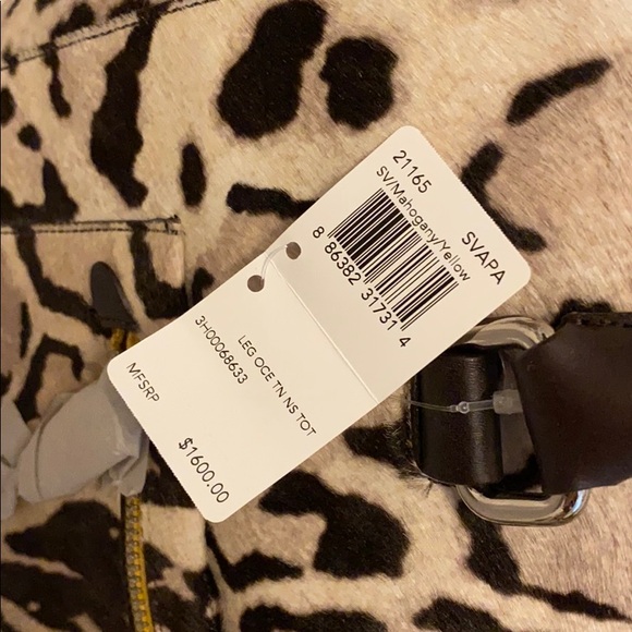 Coach cowhide large purse (new, never carried). - Picture 3 of 8